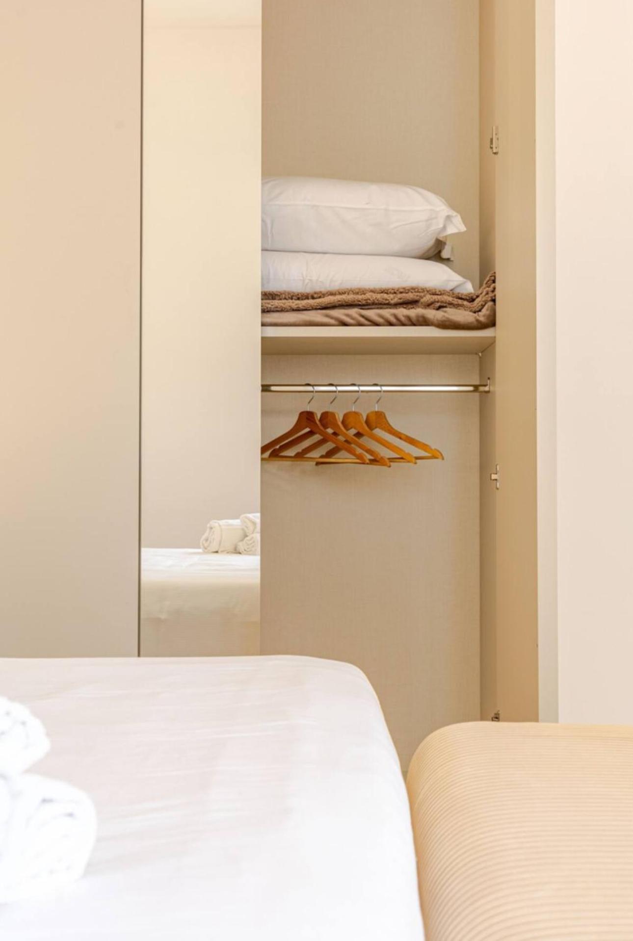Apartament Residenza Camillo - Palermo Centro Zewnętrze zdjęcie